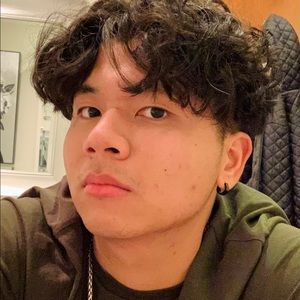 Meet your Posher, Hoang